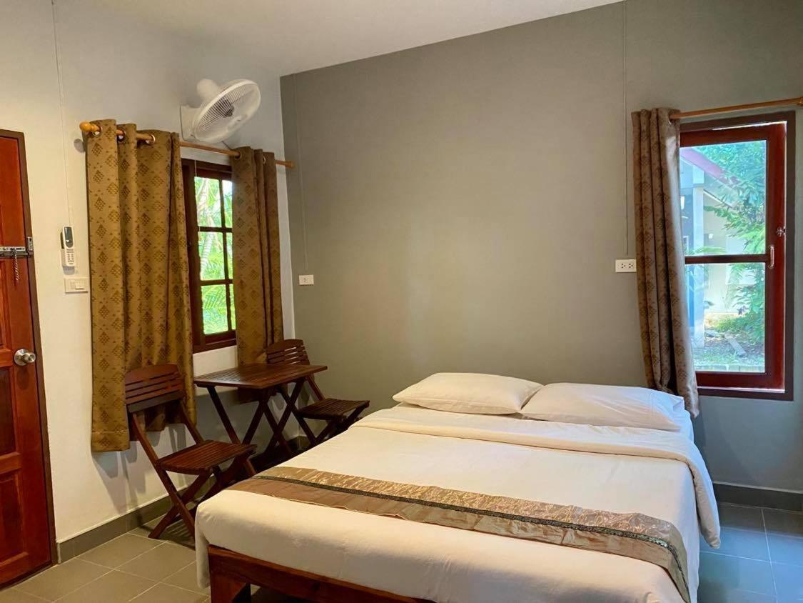 Coconut Bungalow Nai Yang Beach Dış mekan fotoğraf