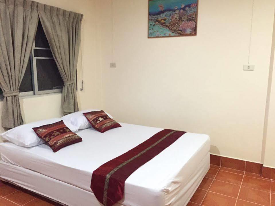 Coconut Bungalow Nai Yang Beach Dış mekan fotoğraf