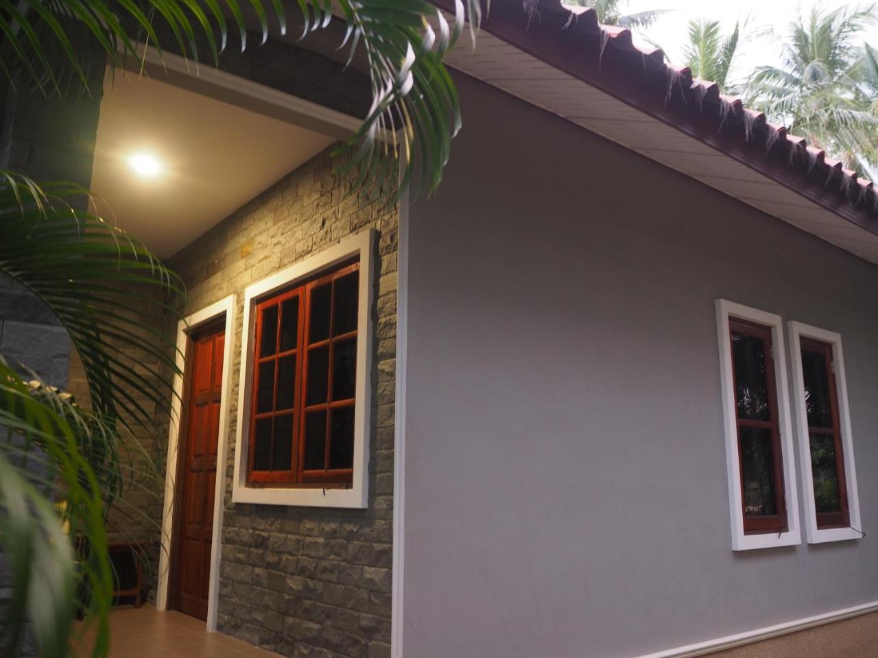 Coconut Bungalow Nai Yang Beach Dış mekan fotoğraf